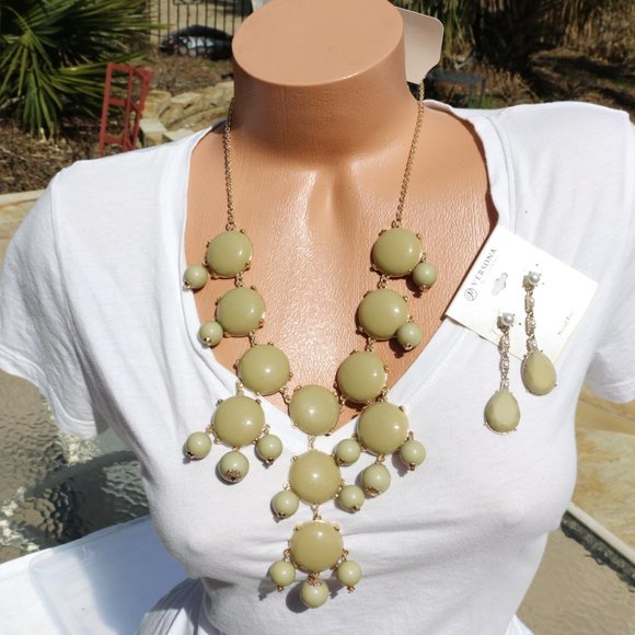 Boho Necklace Tan Khaki Statement Stunner Earrings - Picture 5 of 5